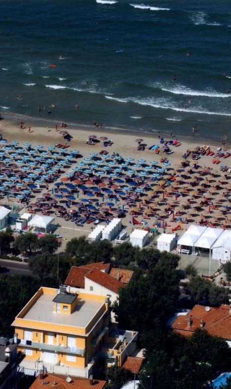 Hotel Vienna Senigallia Zewnętrze zdjęcie