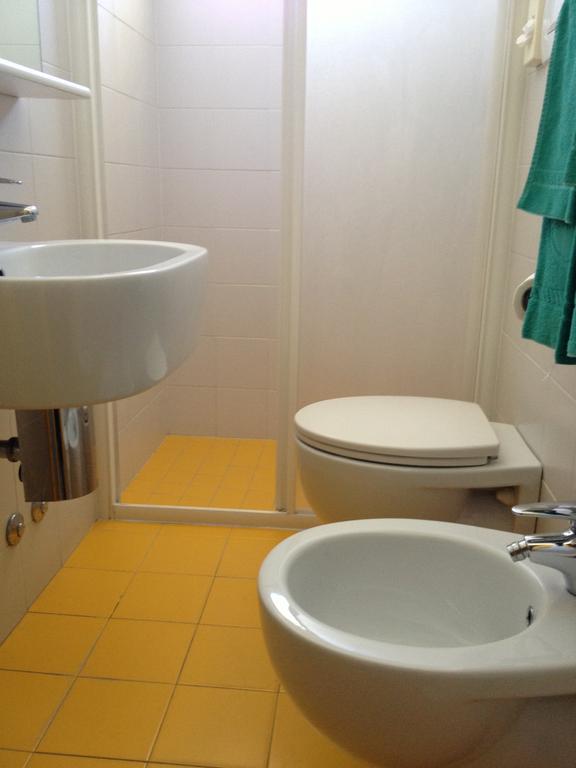 Hotel Vienna Senigallia Pokój zdjęcie